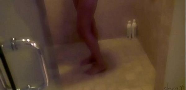  Shay Laren - In The Shower